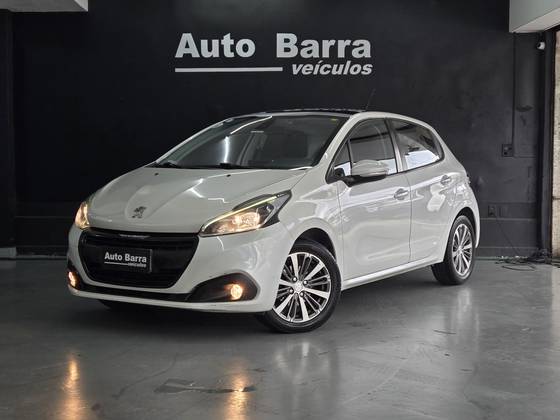PEUGEOT 208 1.6 GRIFFE 16V FLEX 4P AUTOMÁTICO